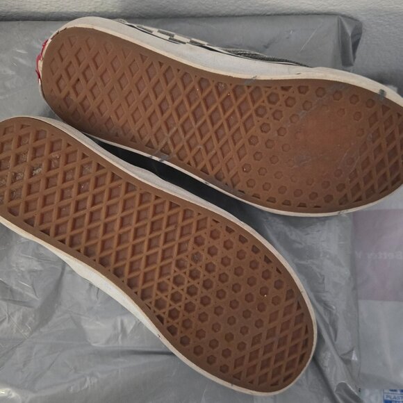 VANS GREY CHECKERD SLIP-ON SHOES - Picture 3 of 3